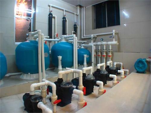 淺談泳池水處理設(shè)備的特點(diǎn)